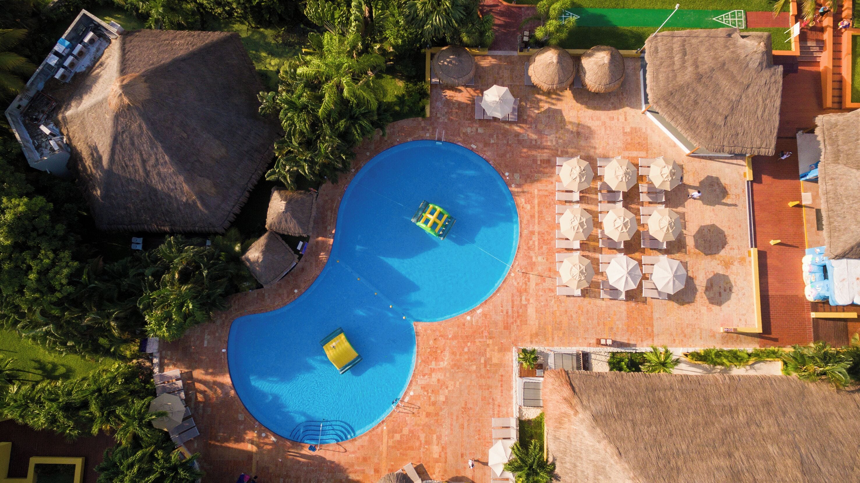 Piscine extérieure