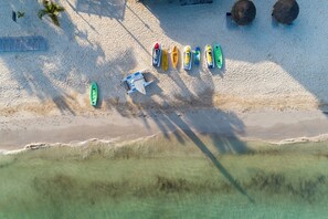 On the beach, beach bar - Zel Cozumel (Cozumel)