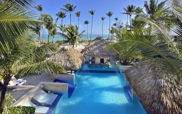 5 outdoor pools, pool umbrellas