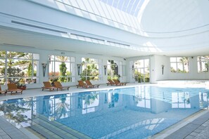 Indoor pool, outdoor pool, open 8 AM to 6 PM, pool umbrellas - El Mouradi Mahdia (Mahdia)