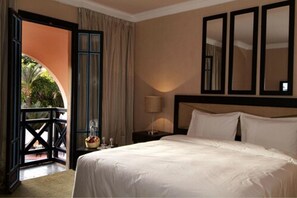 1 habitación, ropa de cama de alta calidad y minibar 