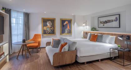 Melia White House Hotel