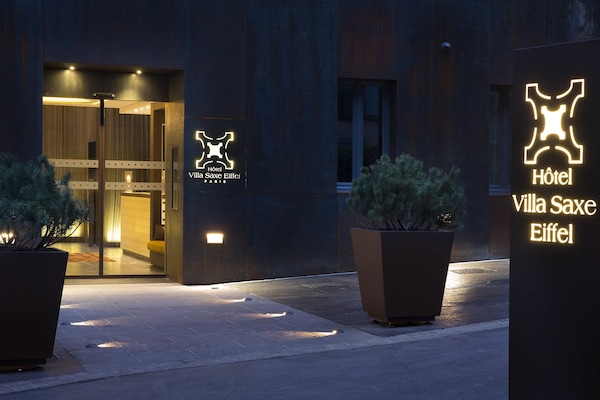 Pintu masuk hartanah