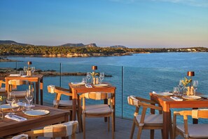 3 restaurants, Mediterranean cuisine