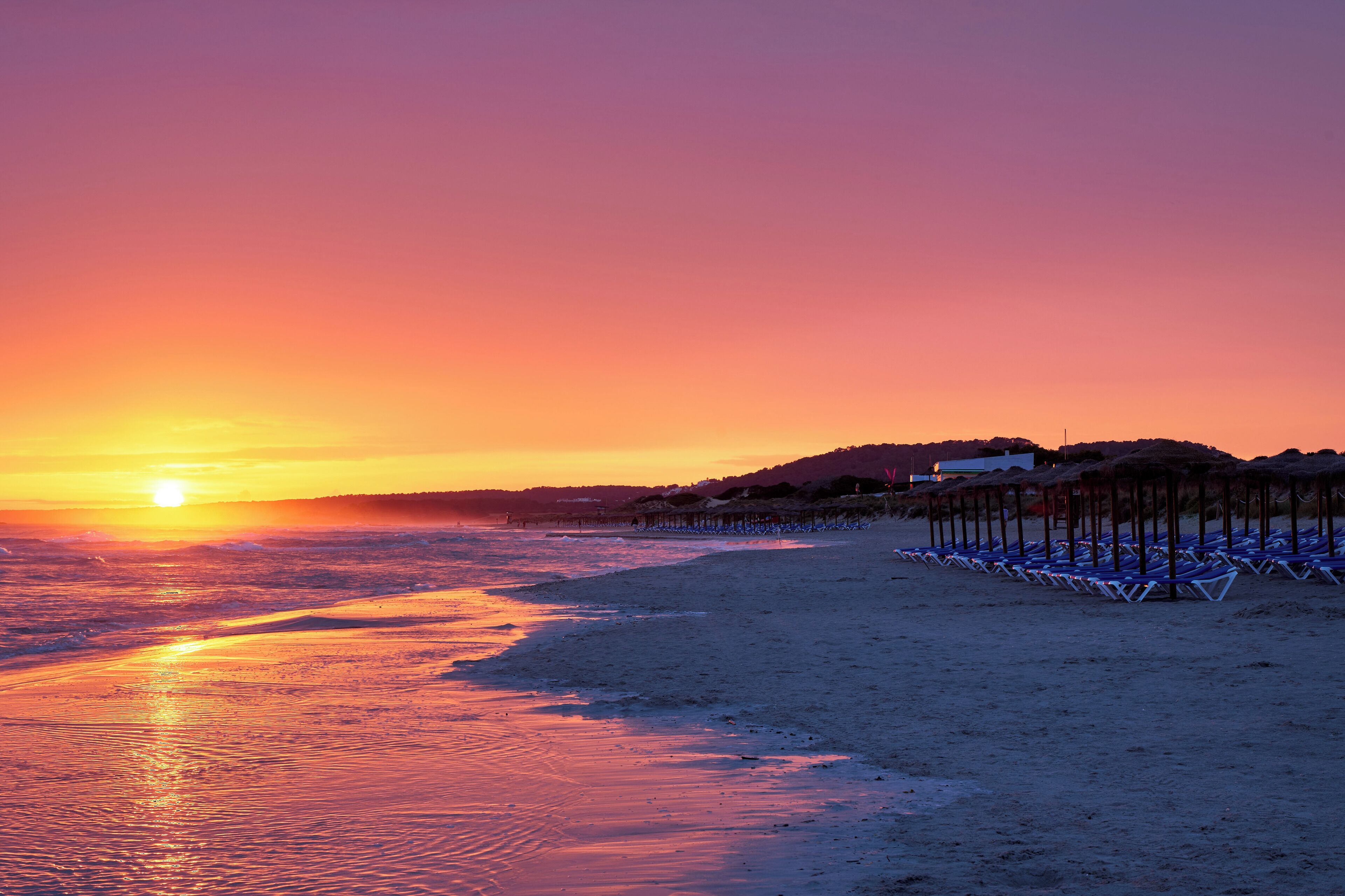 Coffres-forts dans les chambres, Wi-Fi gratuit, draps fournis