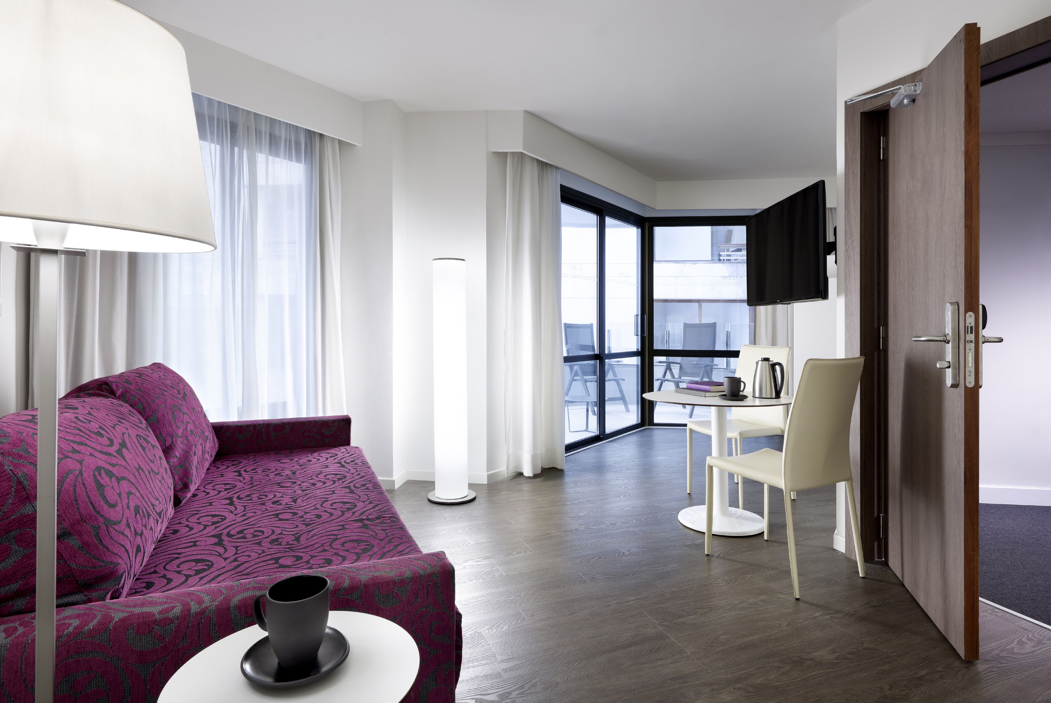 minibar, desk, iron/ironing board, free cots/infant beds