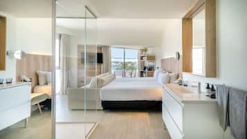 Free minibar items, in-room safe, iron/ironing board, free WiFi