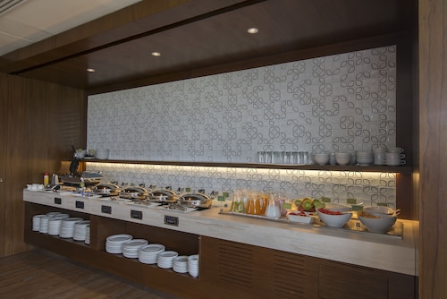Sonesta Hotel El Olivar Lima