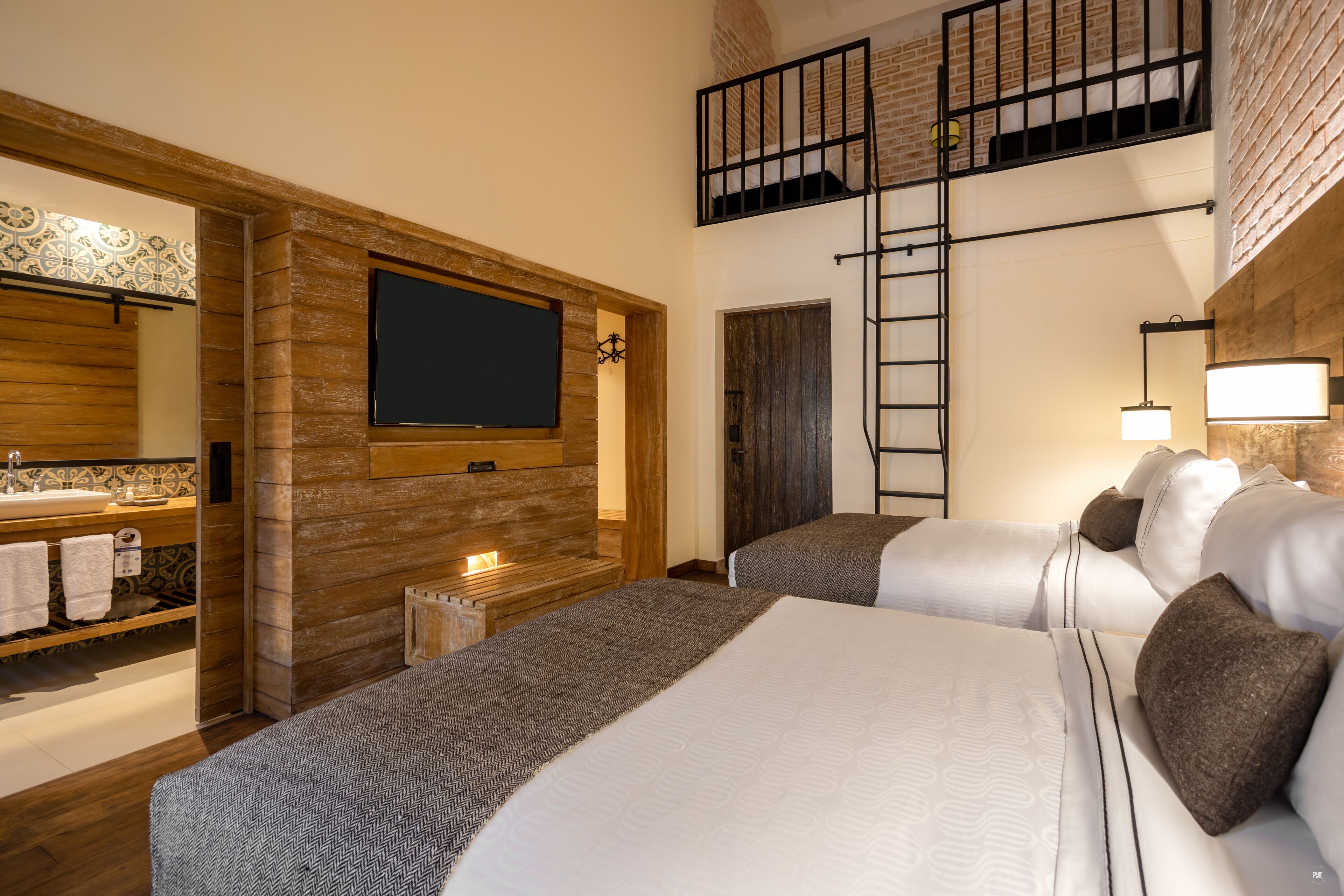 superior quadruple room | 1 bedroom, premium bedding, in-room safe, desk