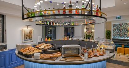 Hotel Cambon