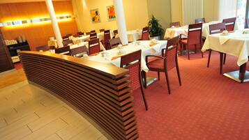 Daily buffet breakfast (EUR 16 per person)