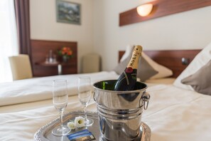 Single Room, 1 Twin Bed | View from room