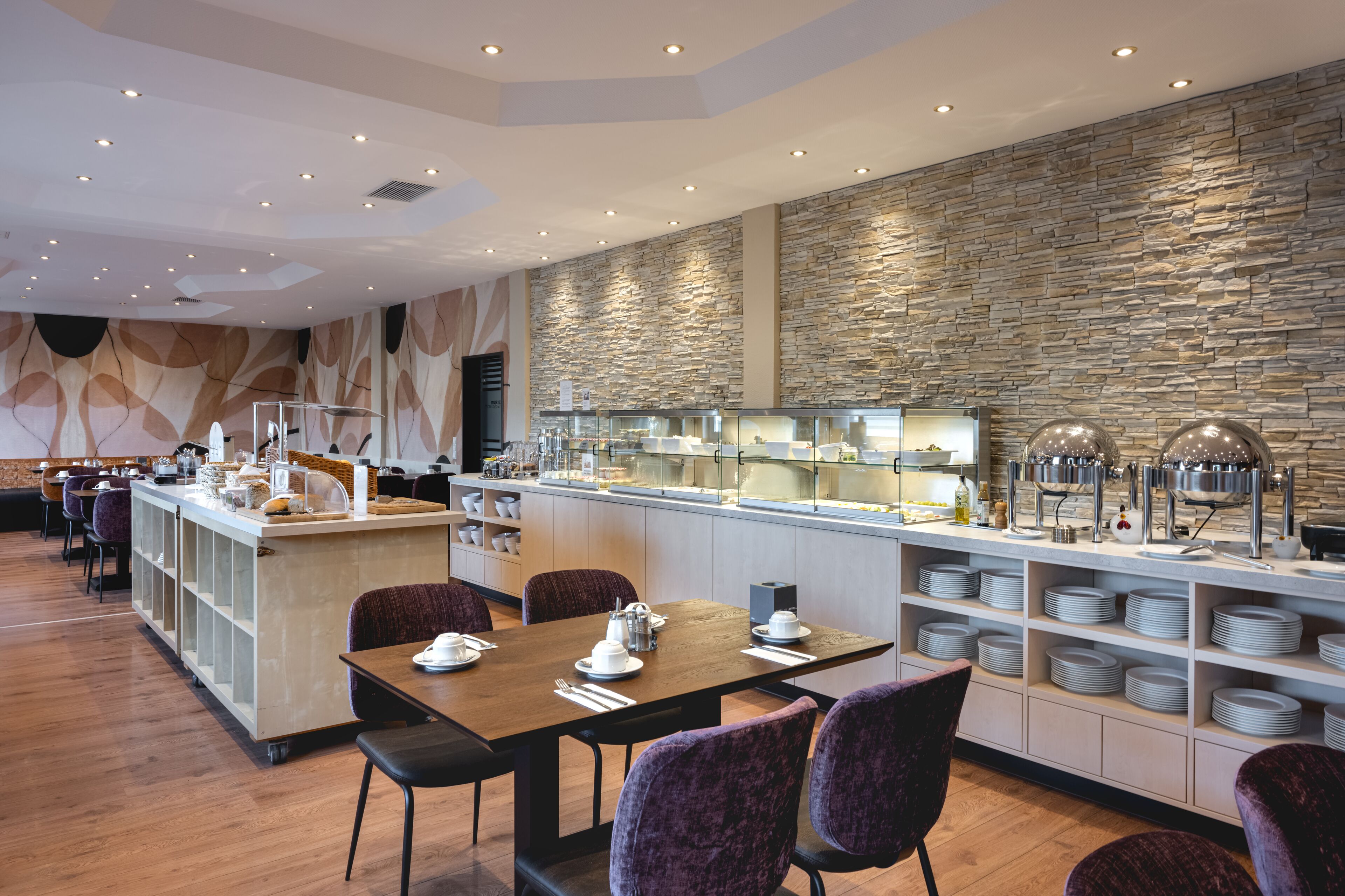 Daily buffet breakfast (EUR 15 per person)