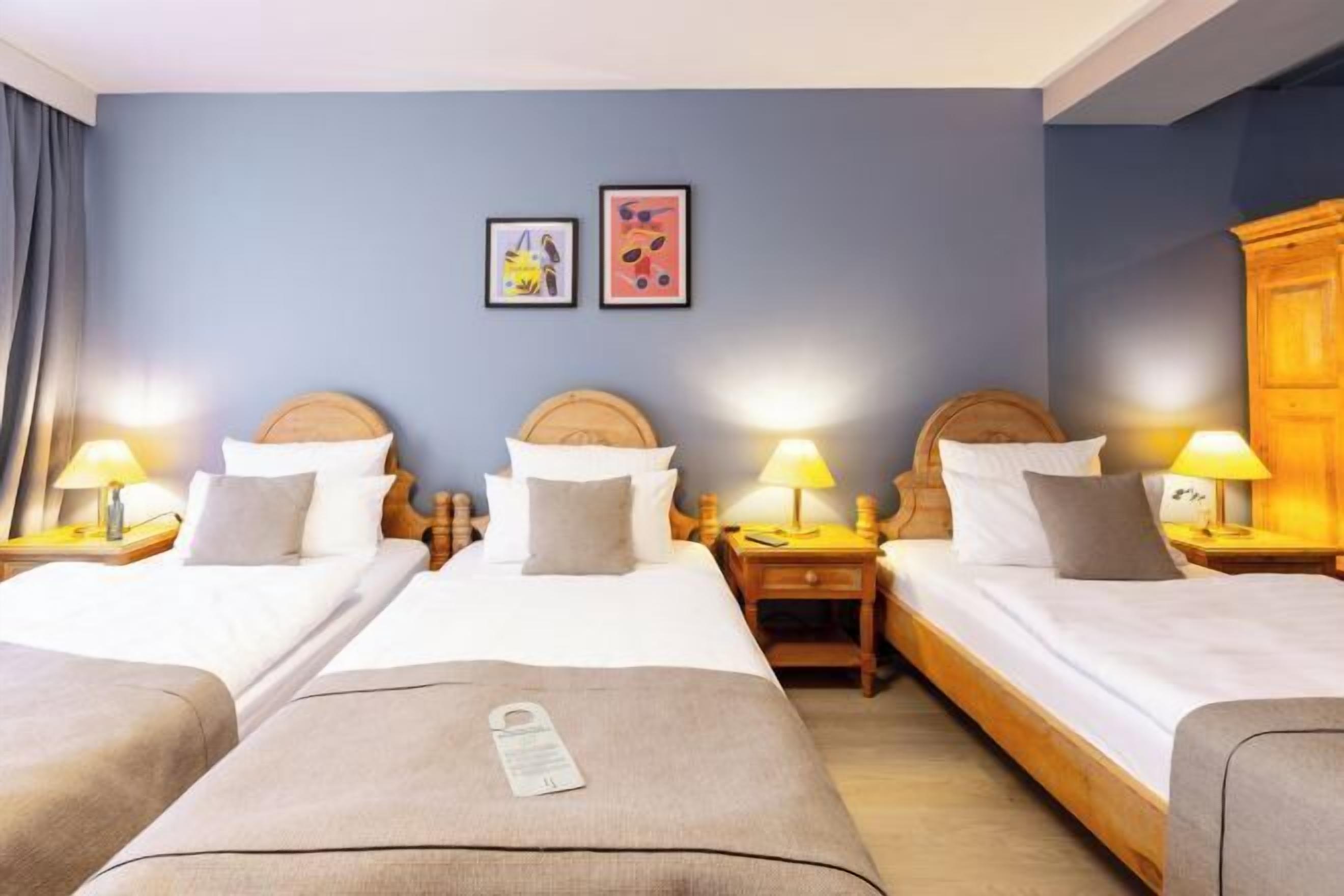 Literie de qualité supérieure, coffres-forts dans les chambres