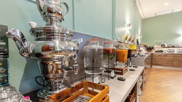 Frühstücksbuffet unter der Woche gegen Gebühr