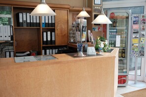 Reception - Hotel Residenz Düsseldorf (Düsseldorf)