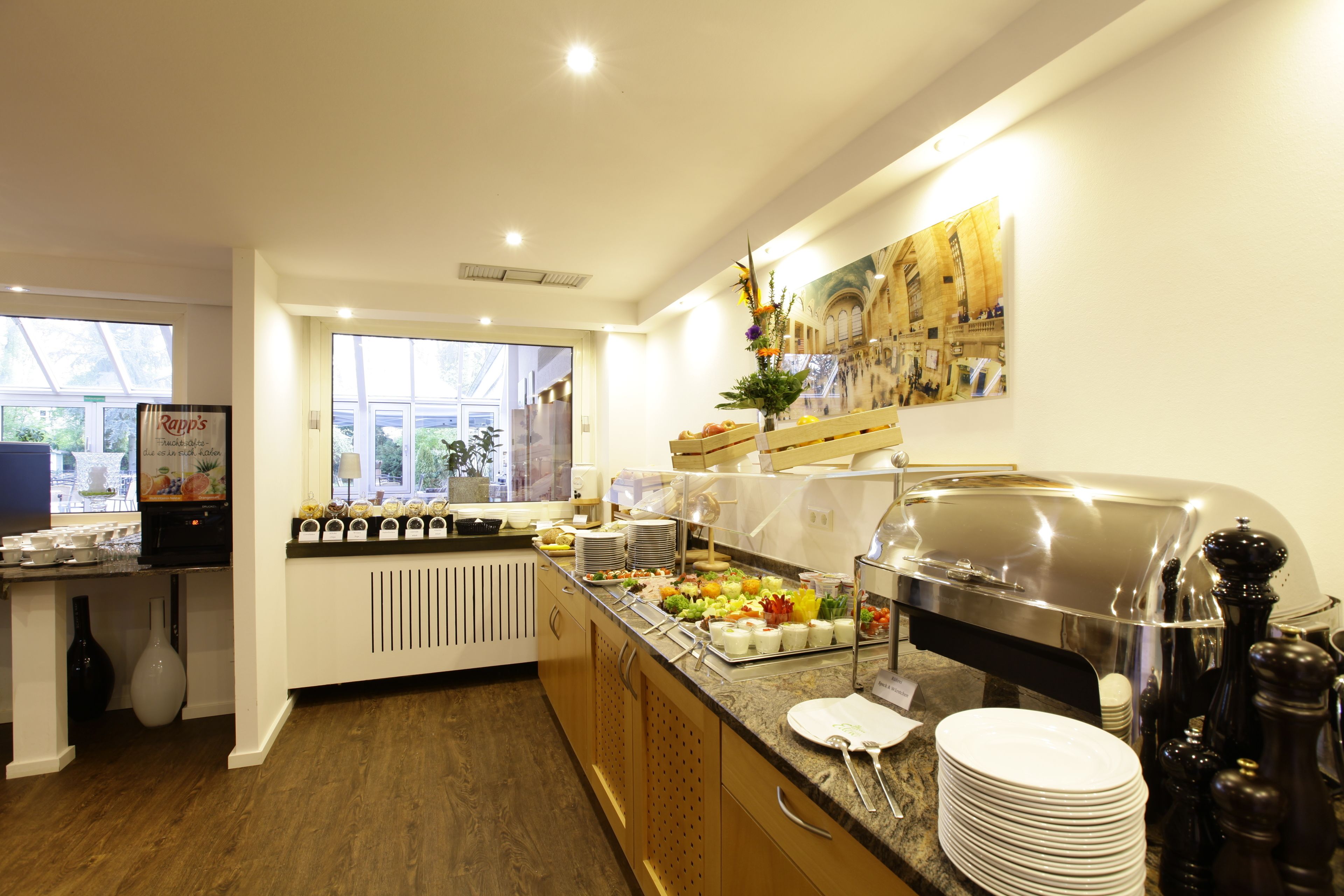 daily buffet breakfast (eur 17 per person)