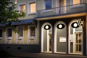 Exterior - Arthotel ANA Eden Karlsruhe, Trademark Collection by Wyndham (Karlsruhe)