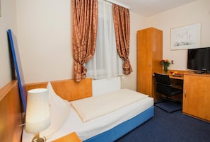 Minibar, in-room safe, desk, iron/ironing board