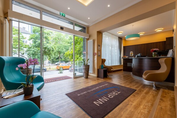 Lobby - Trip Inn Messe Westend (Frankfurt)