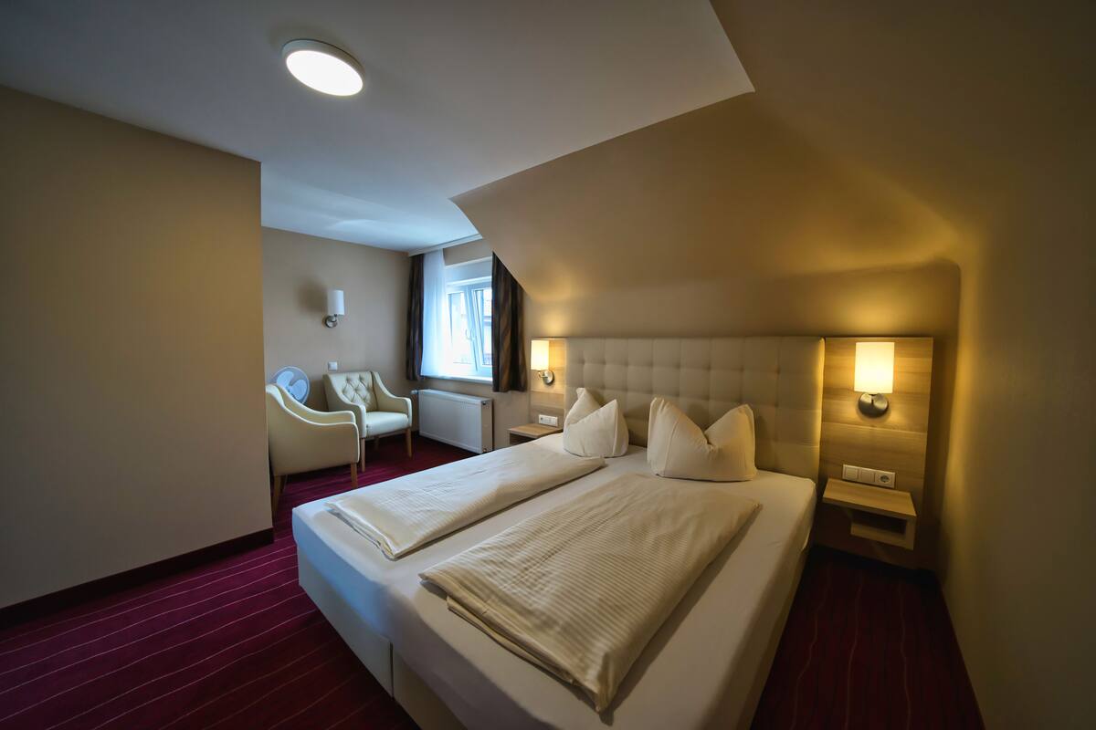 double room | premium bedding, minibar, in-room safe, individually decorated