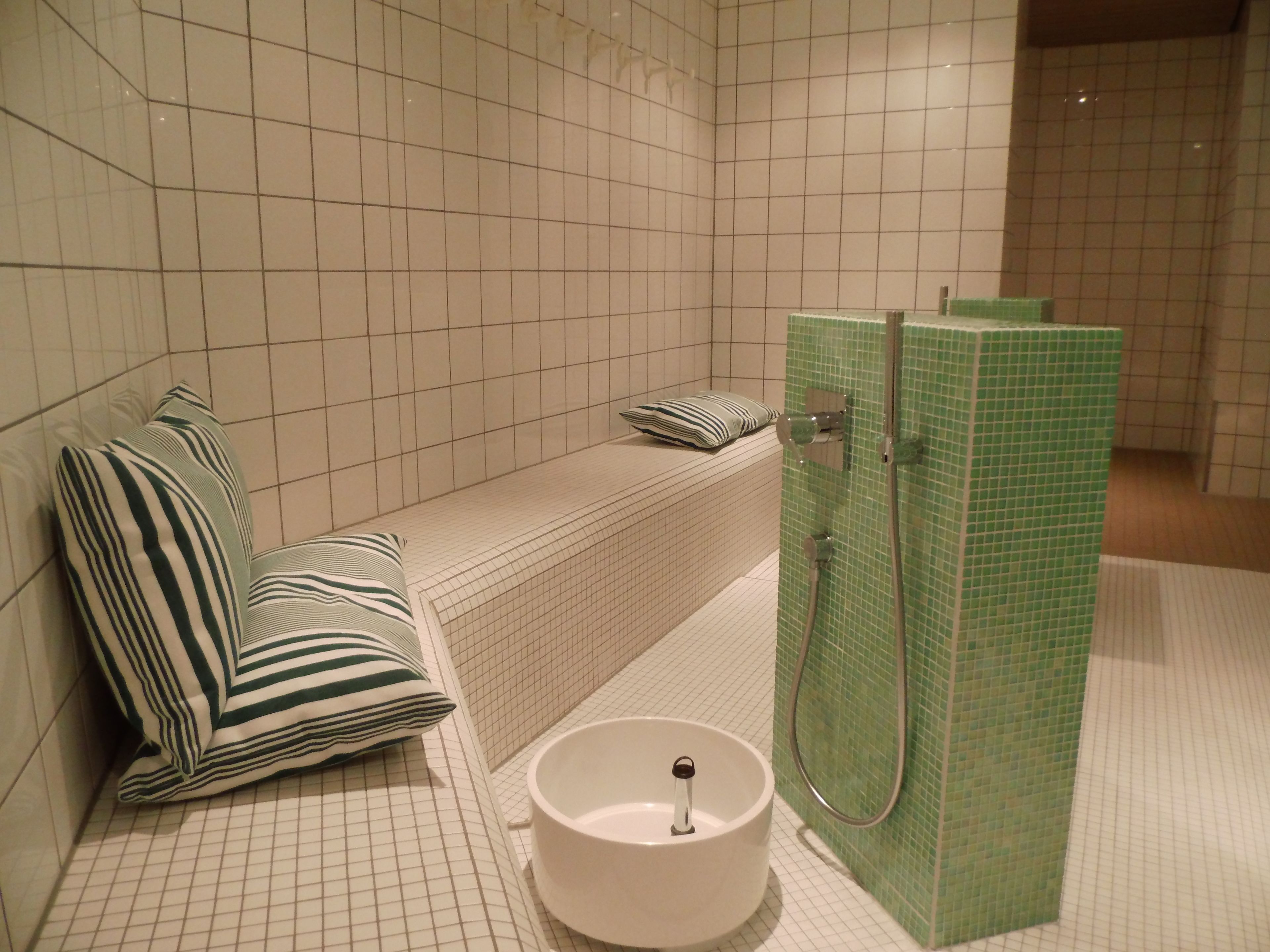 couples treatment room(s), sauna, steam room, body treatments