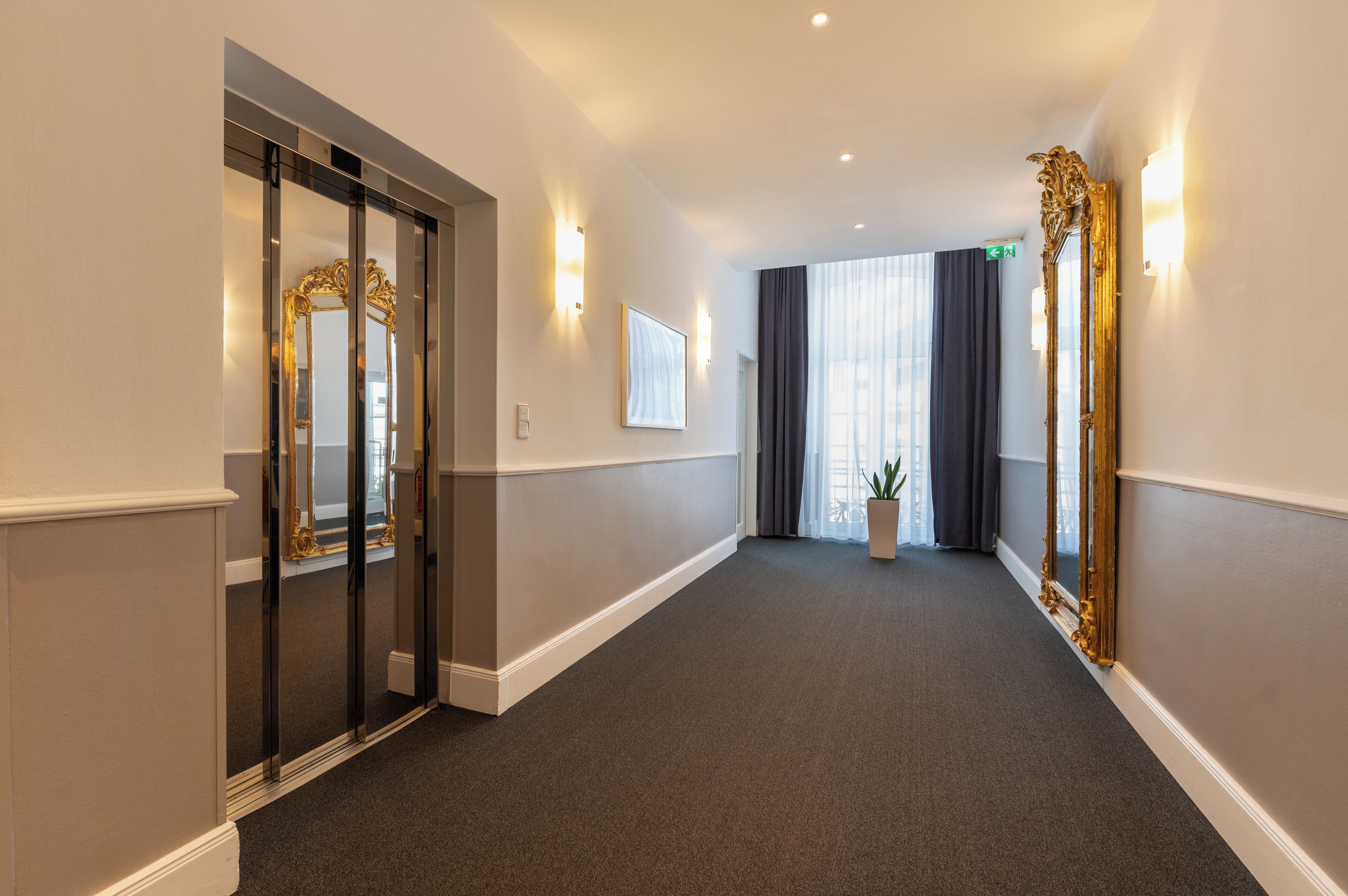 Foto - Hotel Commodore