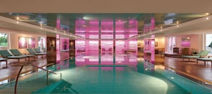 Indoor pool, pool loungers