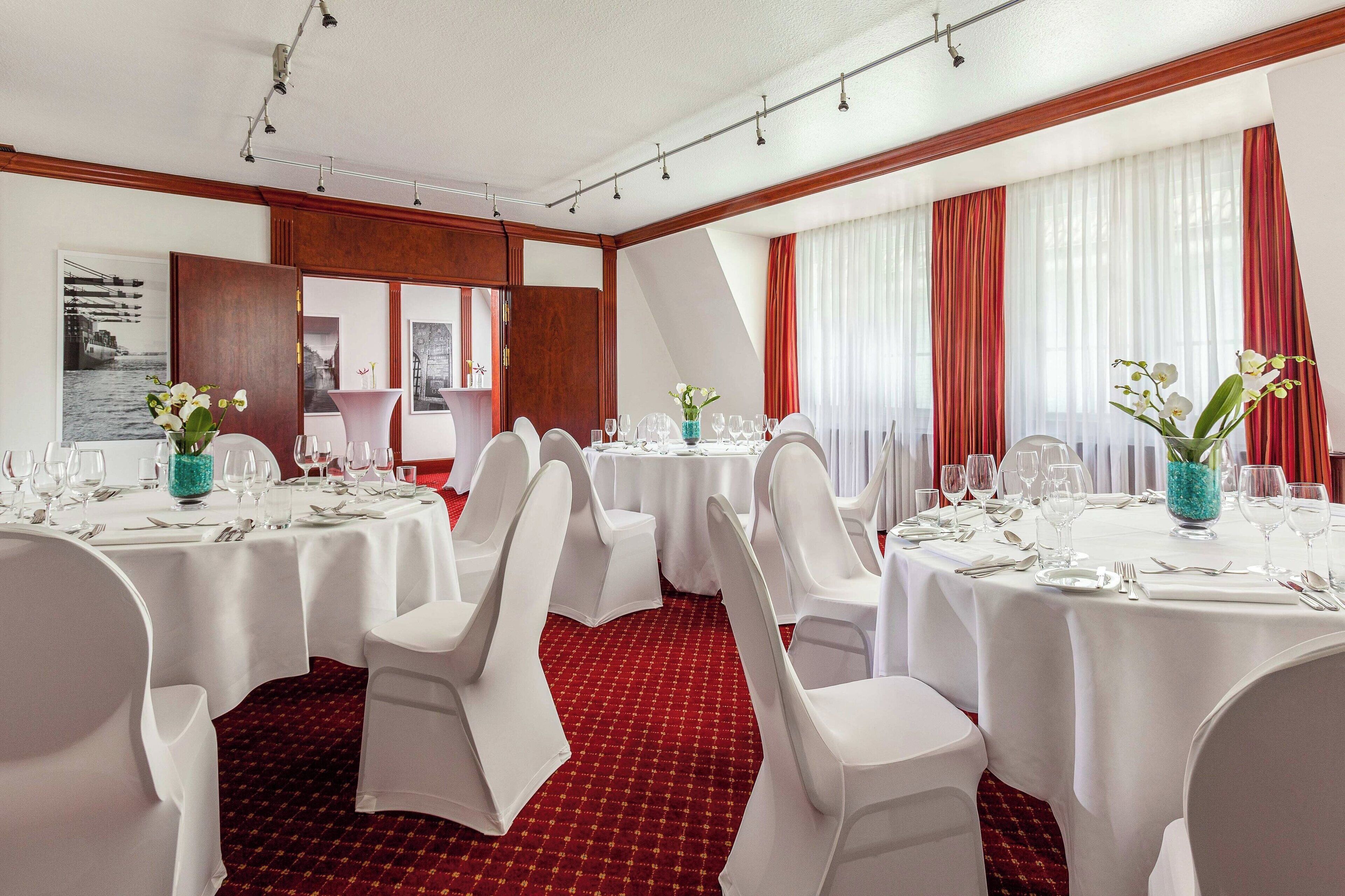 Foto - Courtyard by Marriott Hamburg Airport