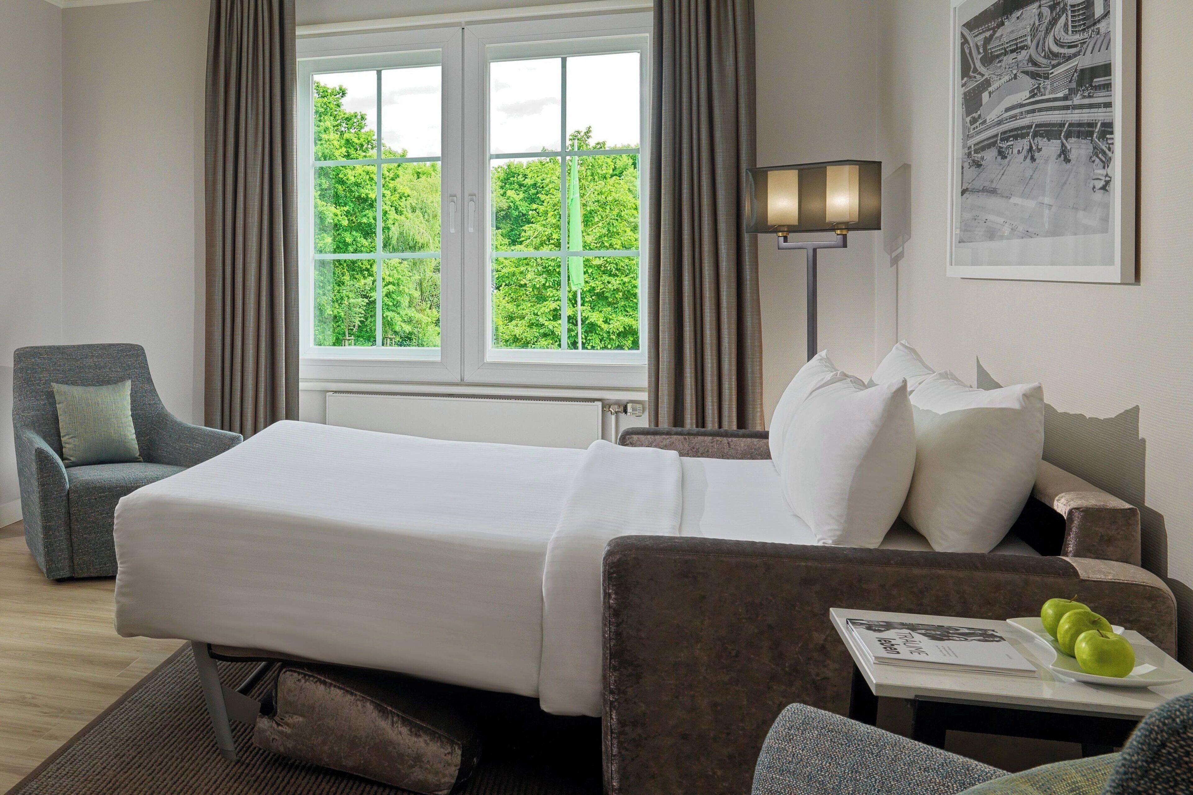 1 bedroom, hypo-allergenic bedding, in-room safe, desk