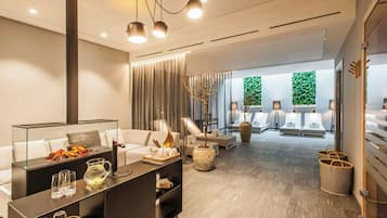 Nhìn ra biển, phục vụ bữa trưa, bữa tối và bữa sáng muộn cuối tuần