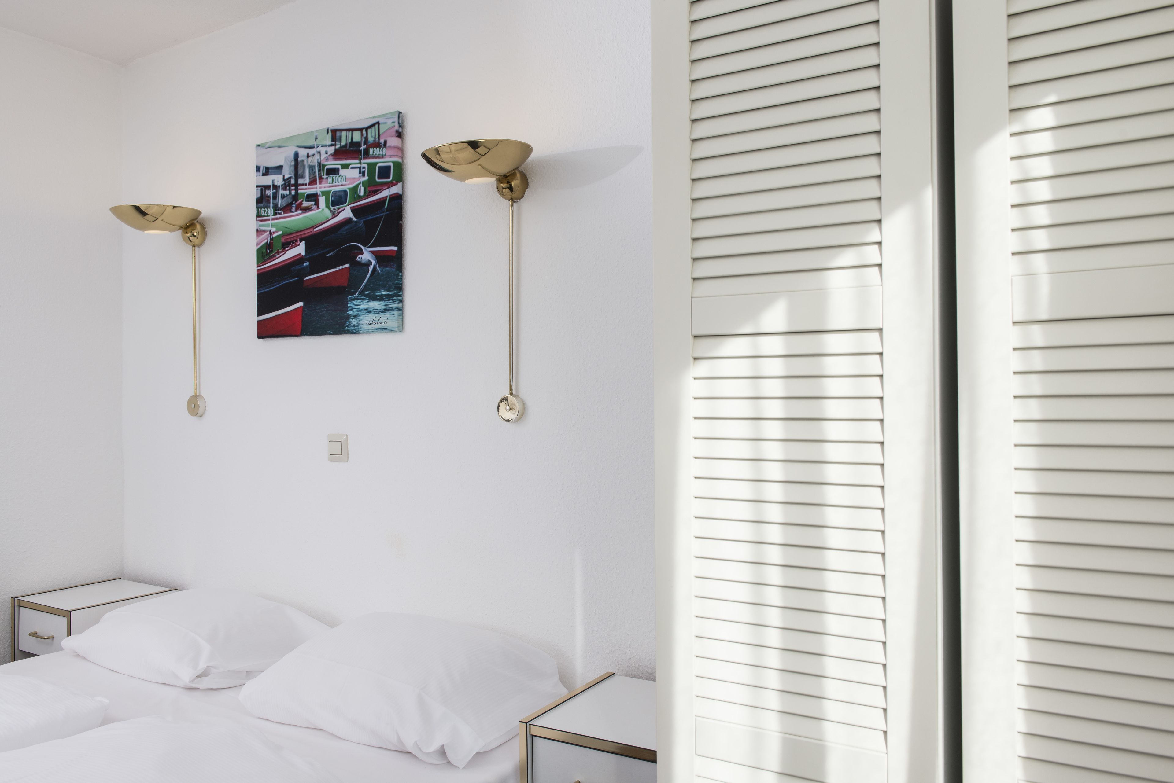 In-room safe, desk, laptop workspace, free WiFi