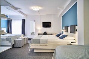 Chambre Familiale | Vue de la chambre