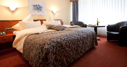 Carat Hotel & Apartments