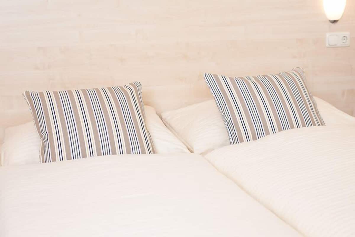 1 bedroom, hypo-allergenic bedding, pillow-top beds, in-room safe