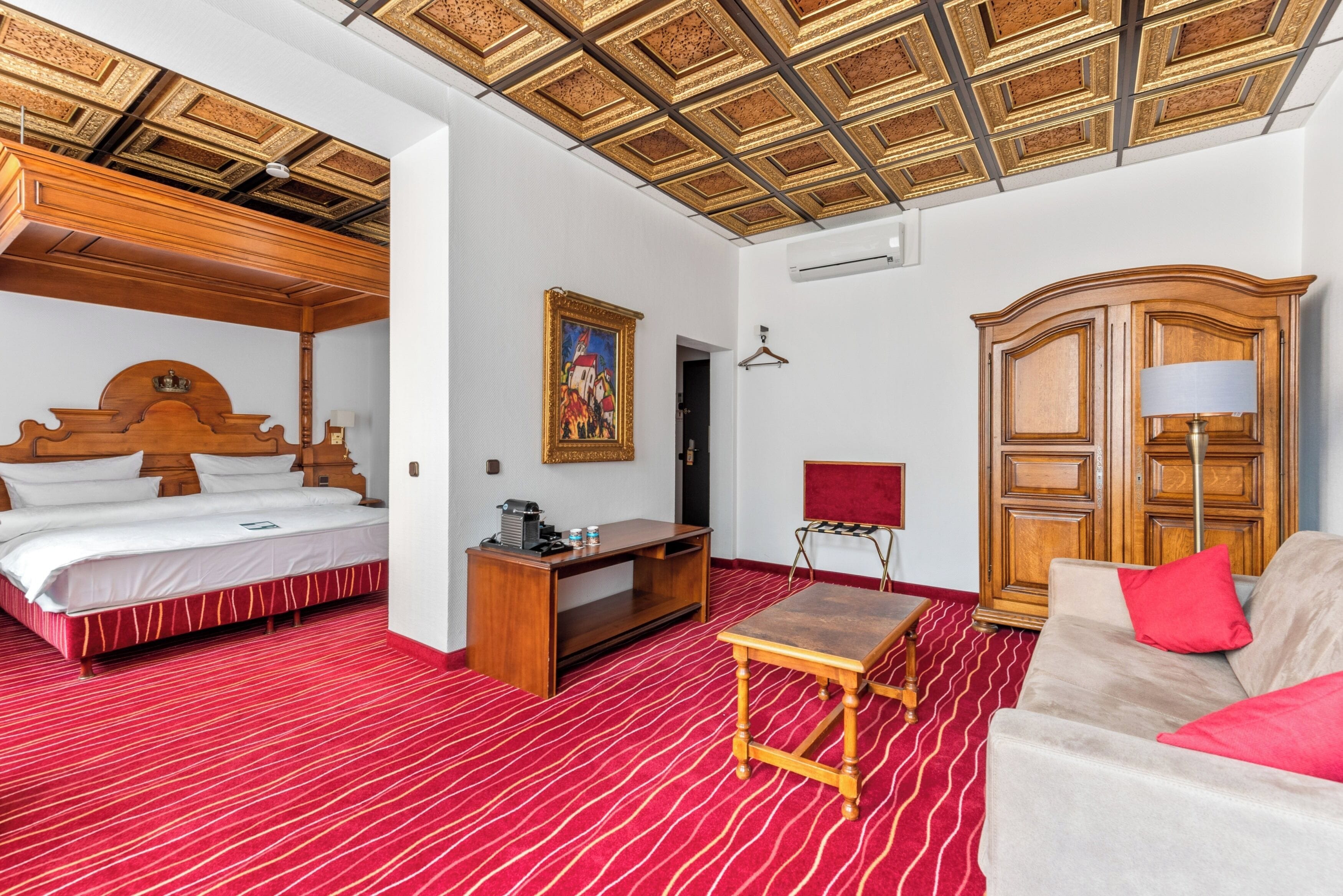 1 bedroom, premium bedding, in-room safe, blackout curtains