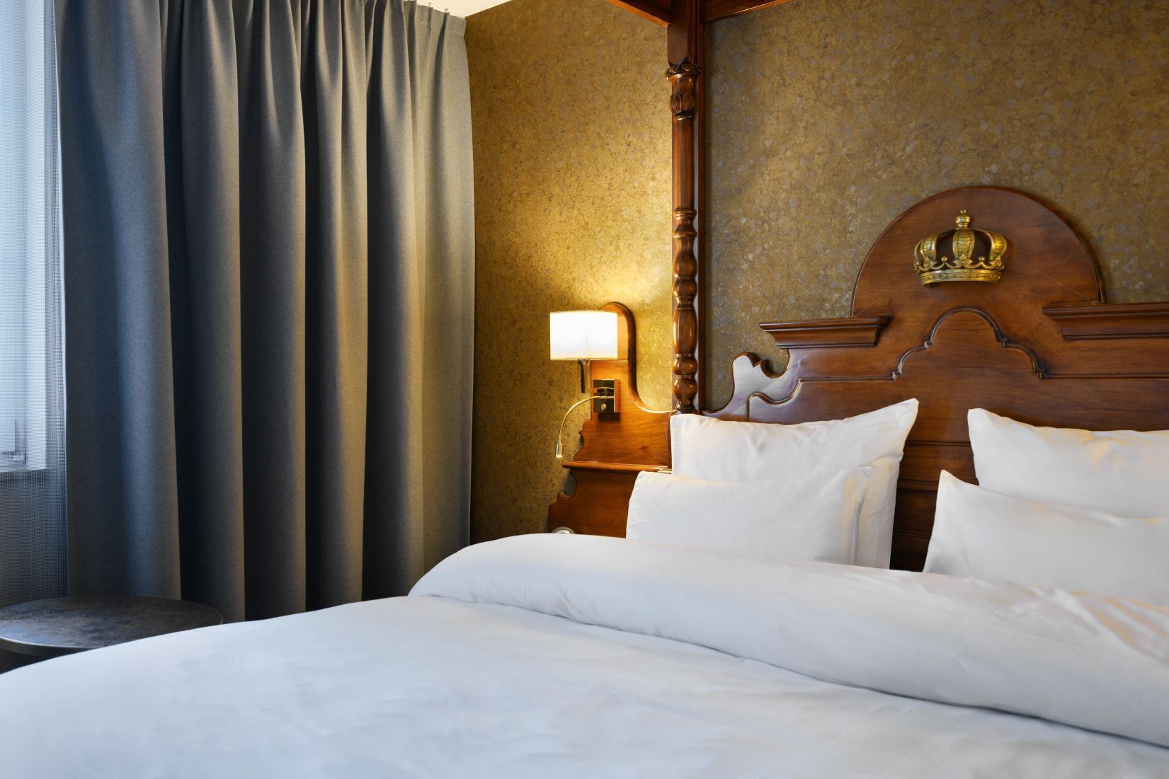 Photo - KING's Hotel First