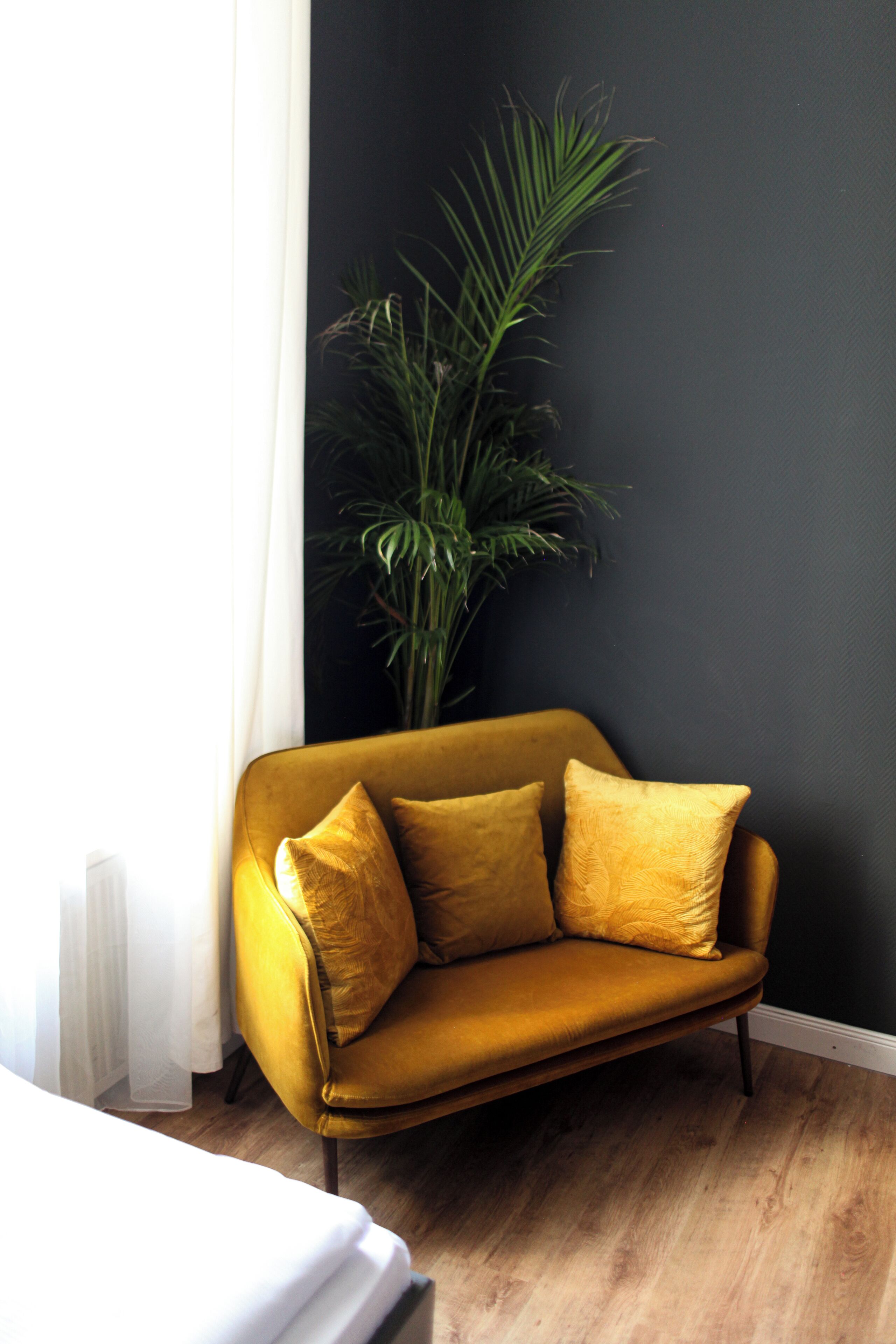 standard twin room (trendy twin) | 1 bedroom, hypo-allergenic bedding, in-room safe, individually decorated