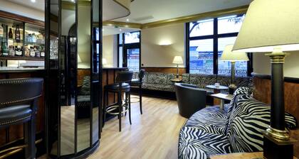 Regent Hotel