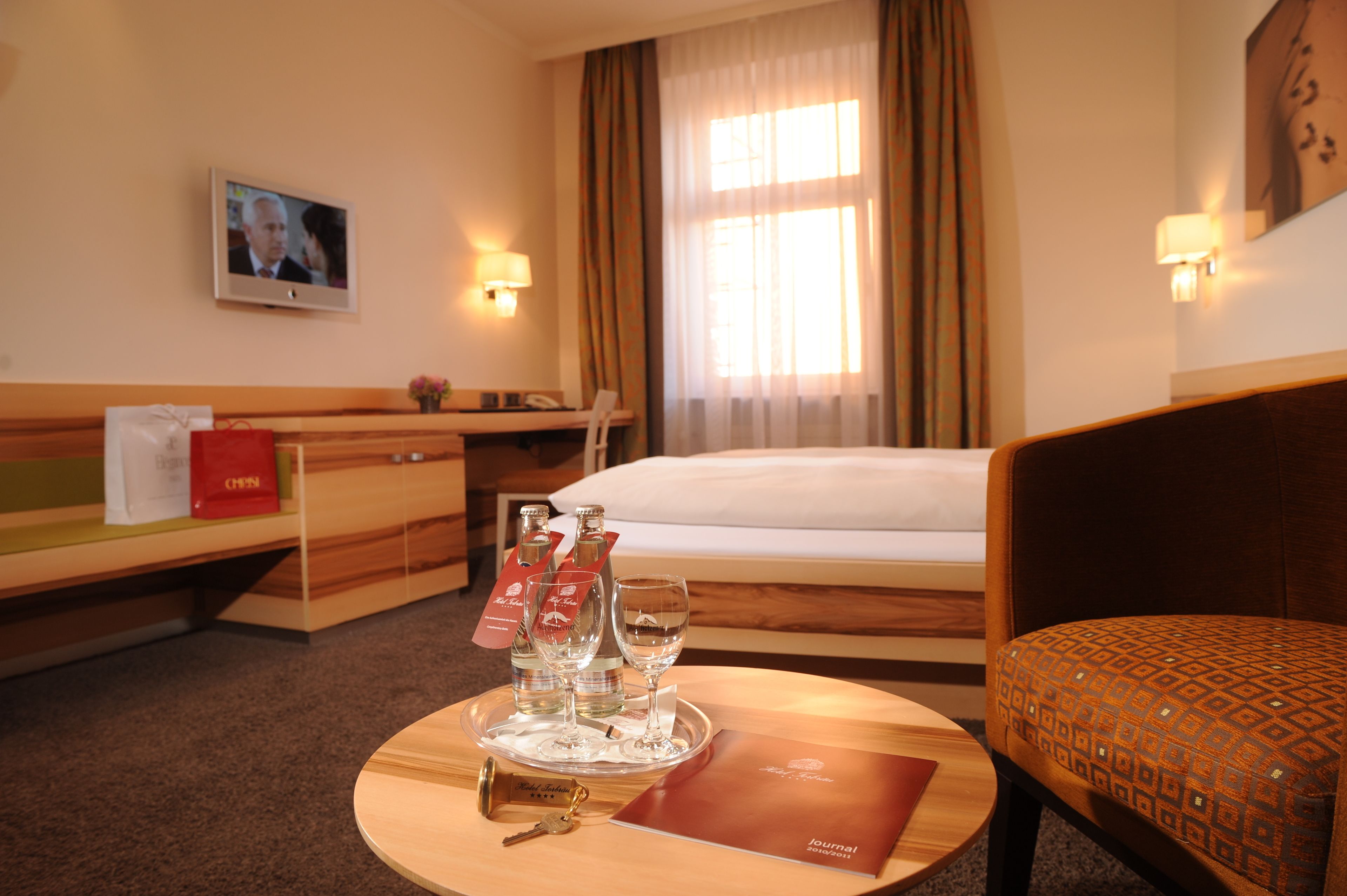 superior double room | 1 bedroom, free minibar, in-room safe, desk
