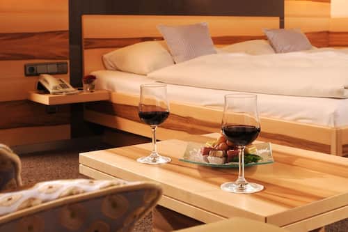 Free minibar items, in-room safe, desk, blackout curtains