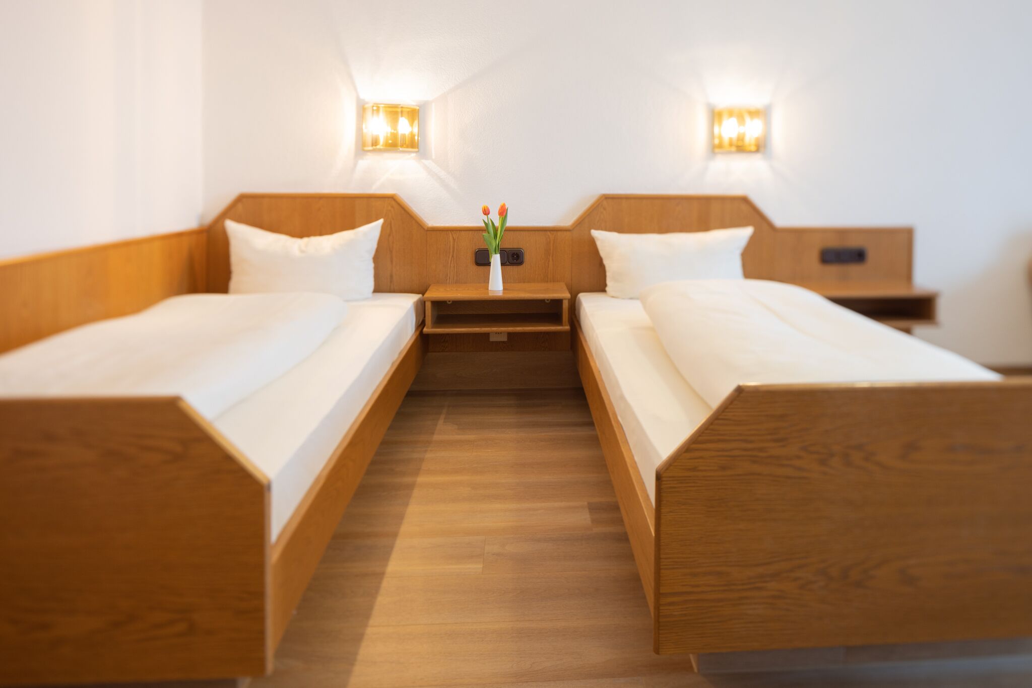 1 bedroom, minibar, desk, laptop workspace