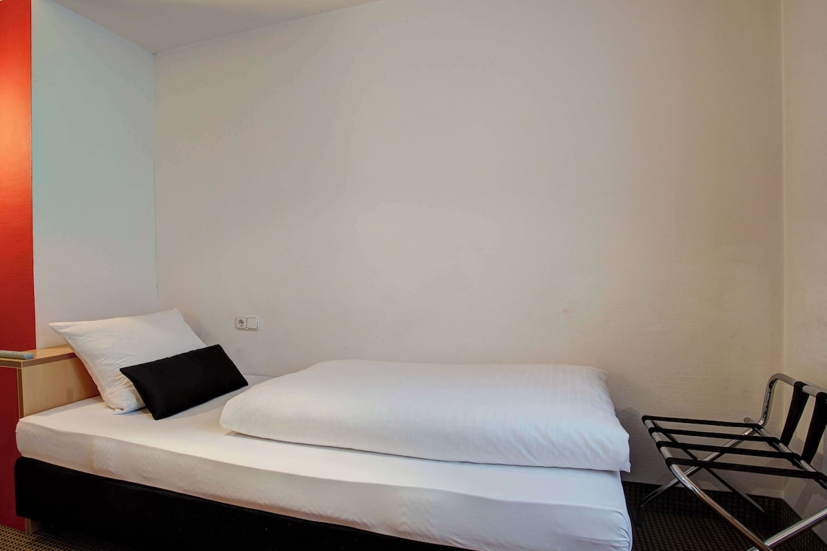 Hypo-allergenic bedding, pillow-top beds, individually furnished, desk