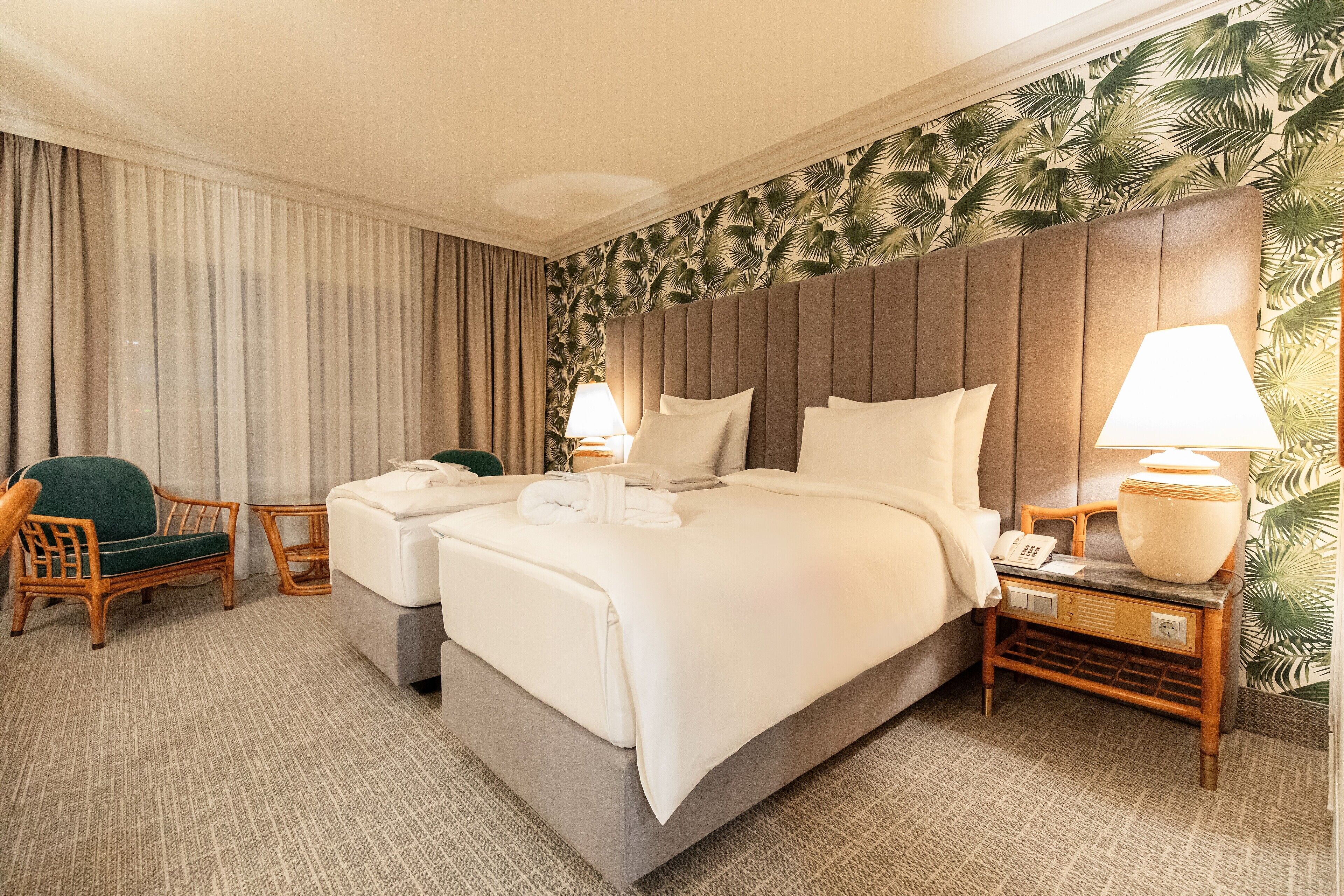 In-room safe, desk, iron/ironing board, free WiFi