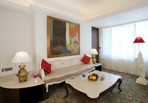 43-Zoll-LED-Fernseher mit Kabelempfang, Fernseher