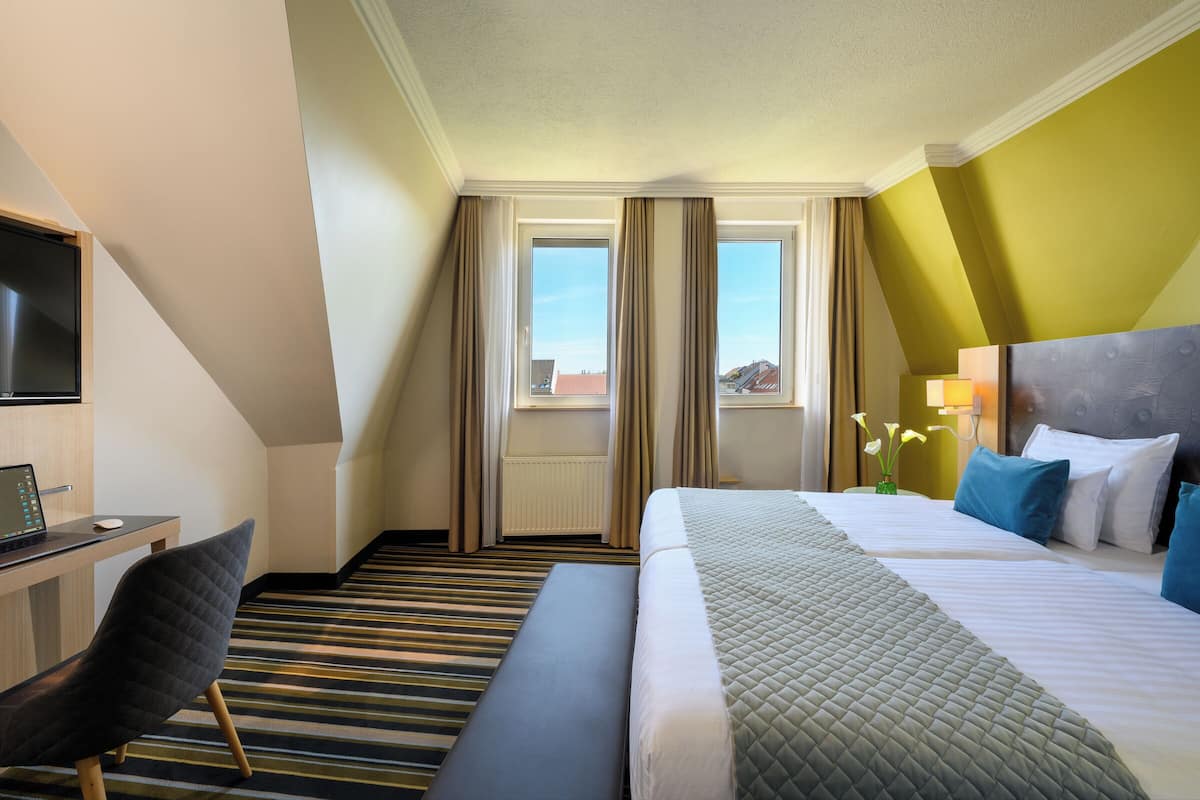 In-room safe, desk, laptop workspace, iron/ironing board (on request)