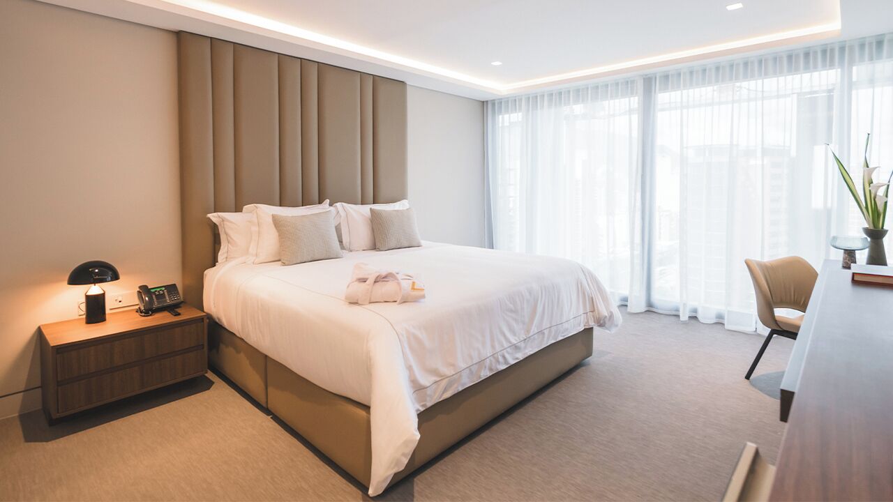 Premium Single Room, City View | Egyptian cotton sheets, premium bedding, down comforters, pillowtop beds