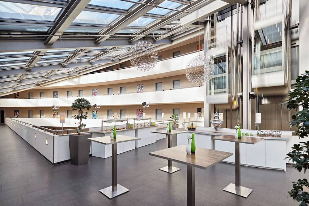 THE CURVE Hotel BayArena Leverkusen