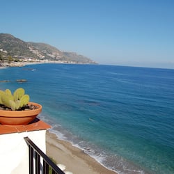Beach/ocean view