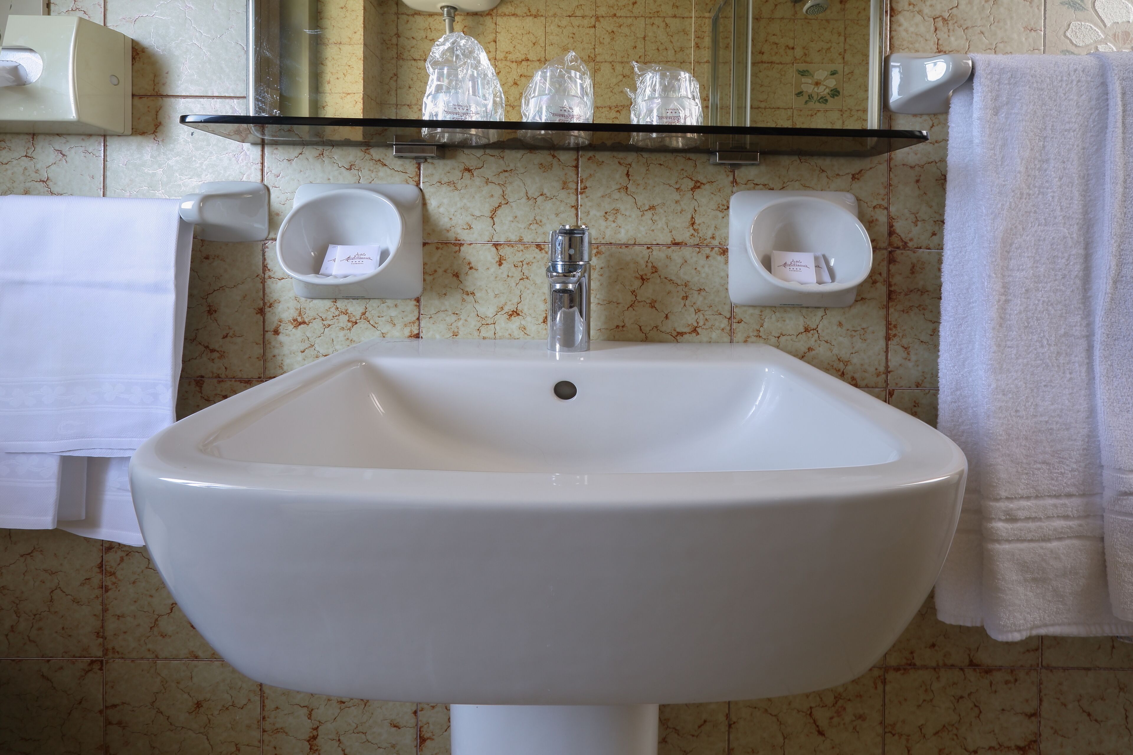 shower, free toiletries, hair dryer, bidet